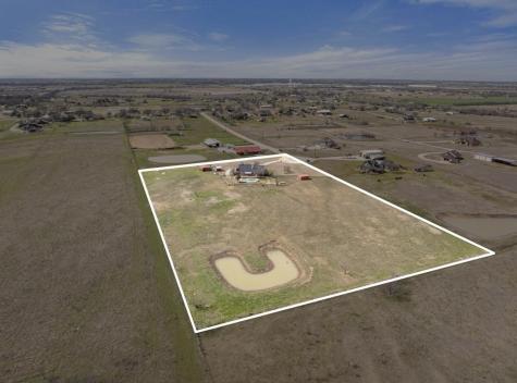 1690 Lawlis Lane Sanger TX 76266