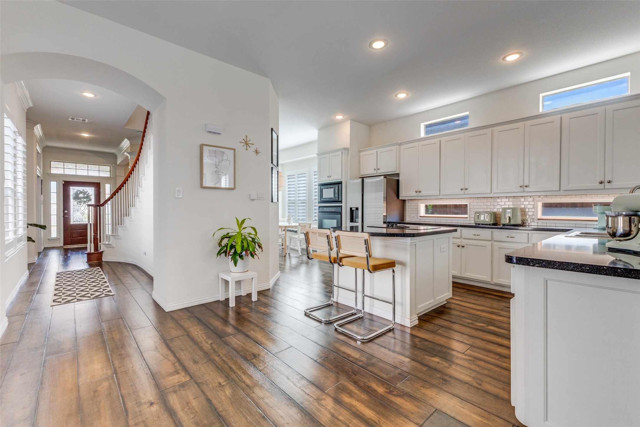 6803 Hawks Nest Court Dallas TX 75227