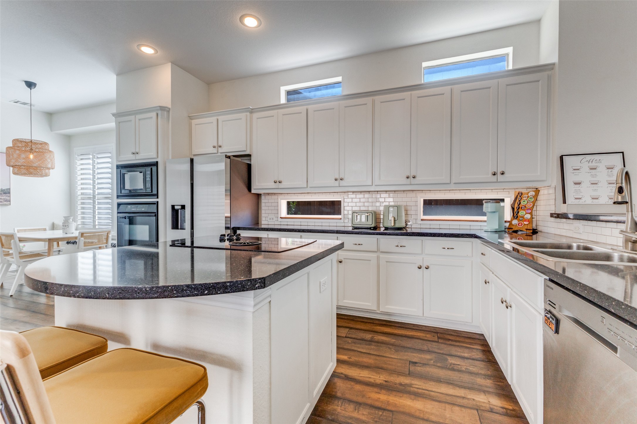 6803 Hawks Nest Court Dallas TX 75227