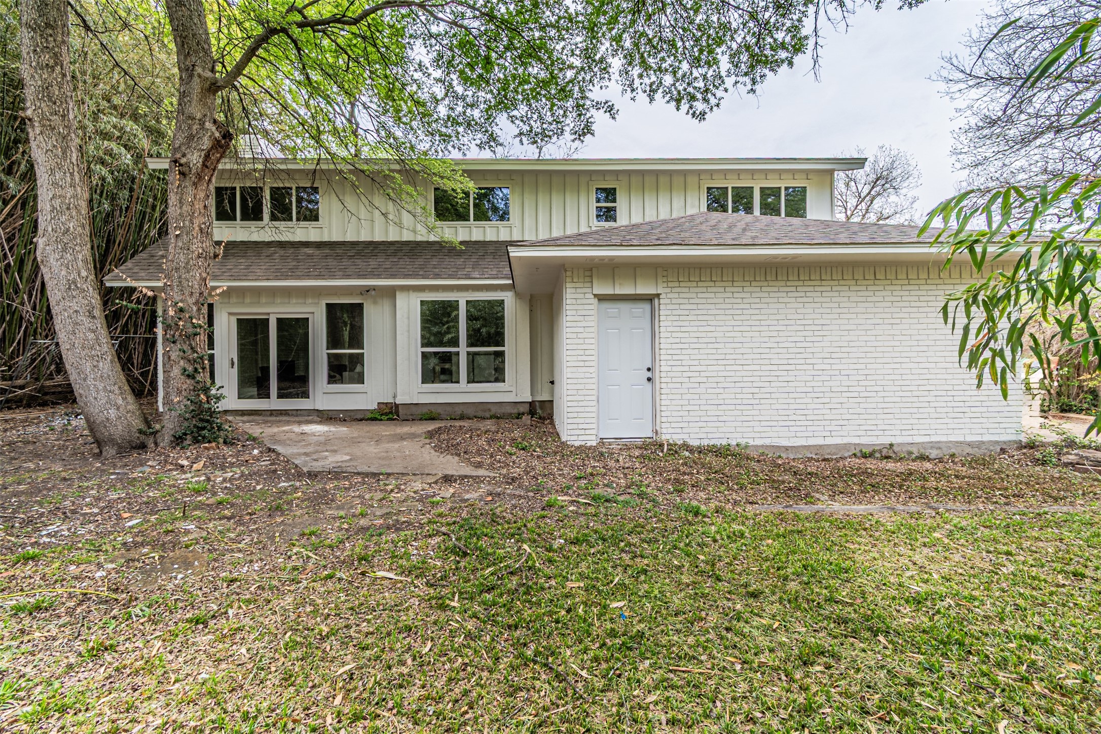 2631 Deep Hill Circle Dallas TX 75233