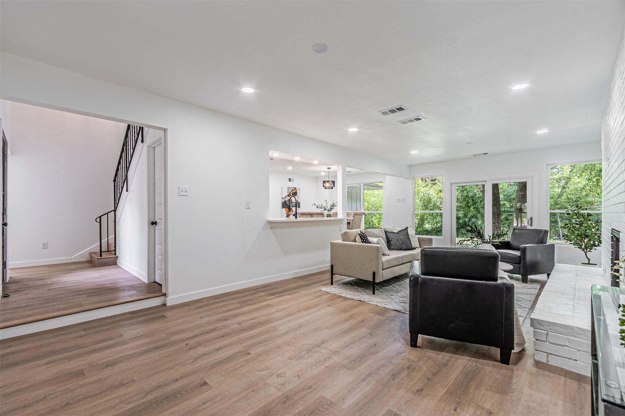 2631 Deep Hill Circle Dallas TX 75233