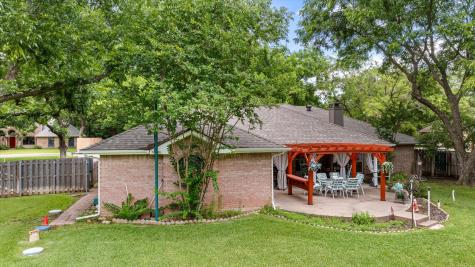 8912 Green Leaves Drive Granbury TX 76049