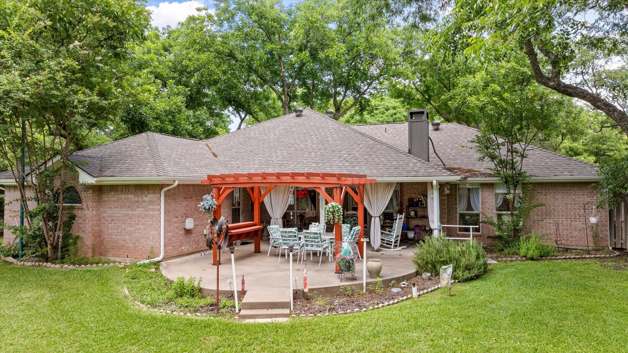 8912 Green Leaves Drive Granbury TX 76049