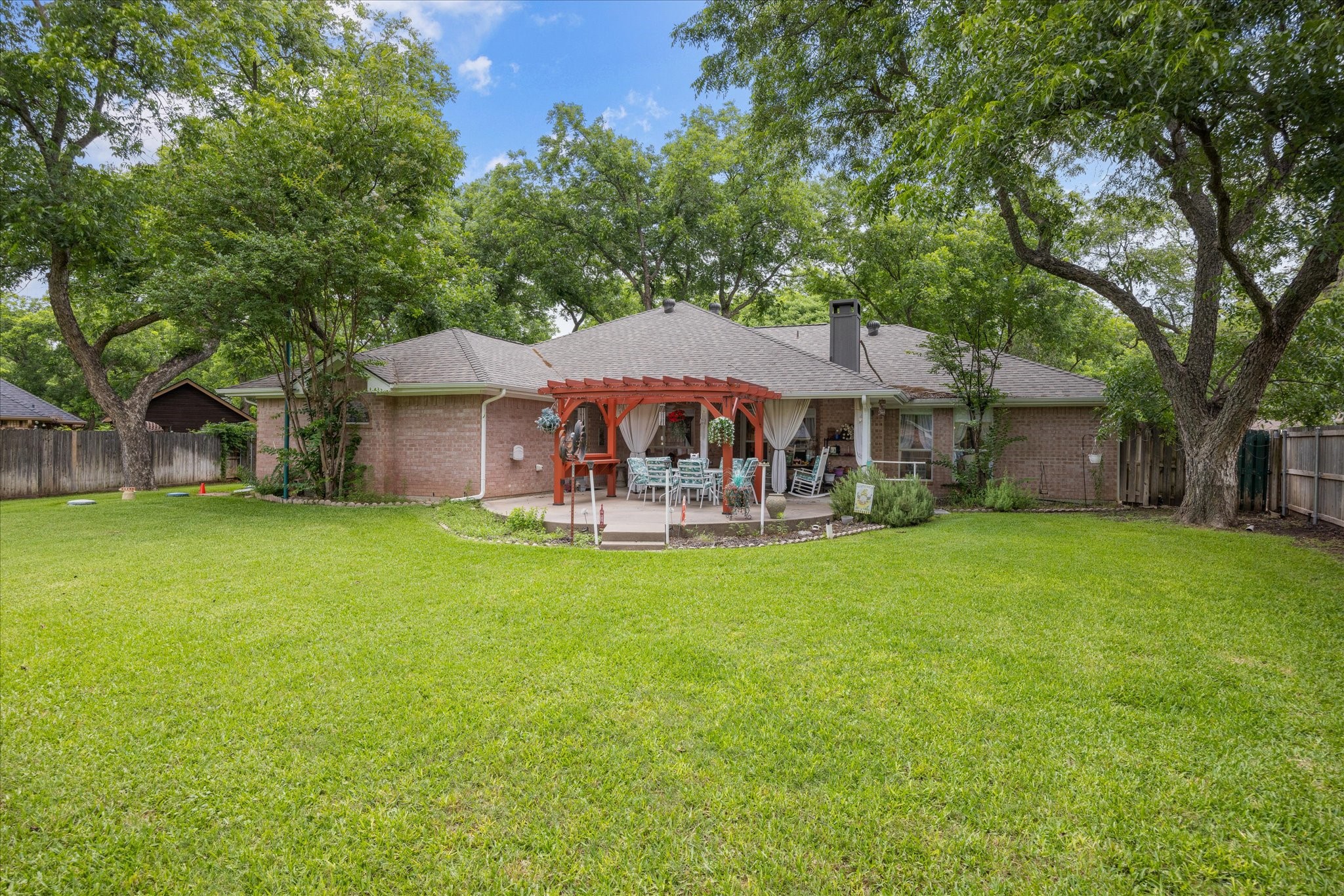 8912 Green Leaves Drive Granbury TX 76049