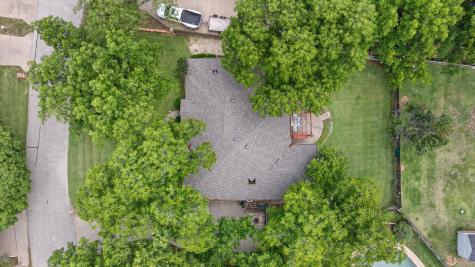 8912 Green Leaves Drive Granbury TX 76049