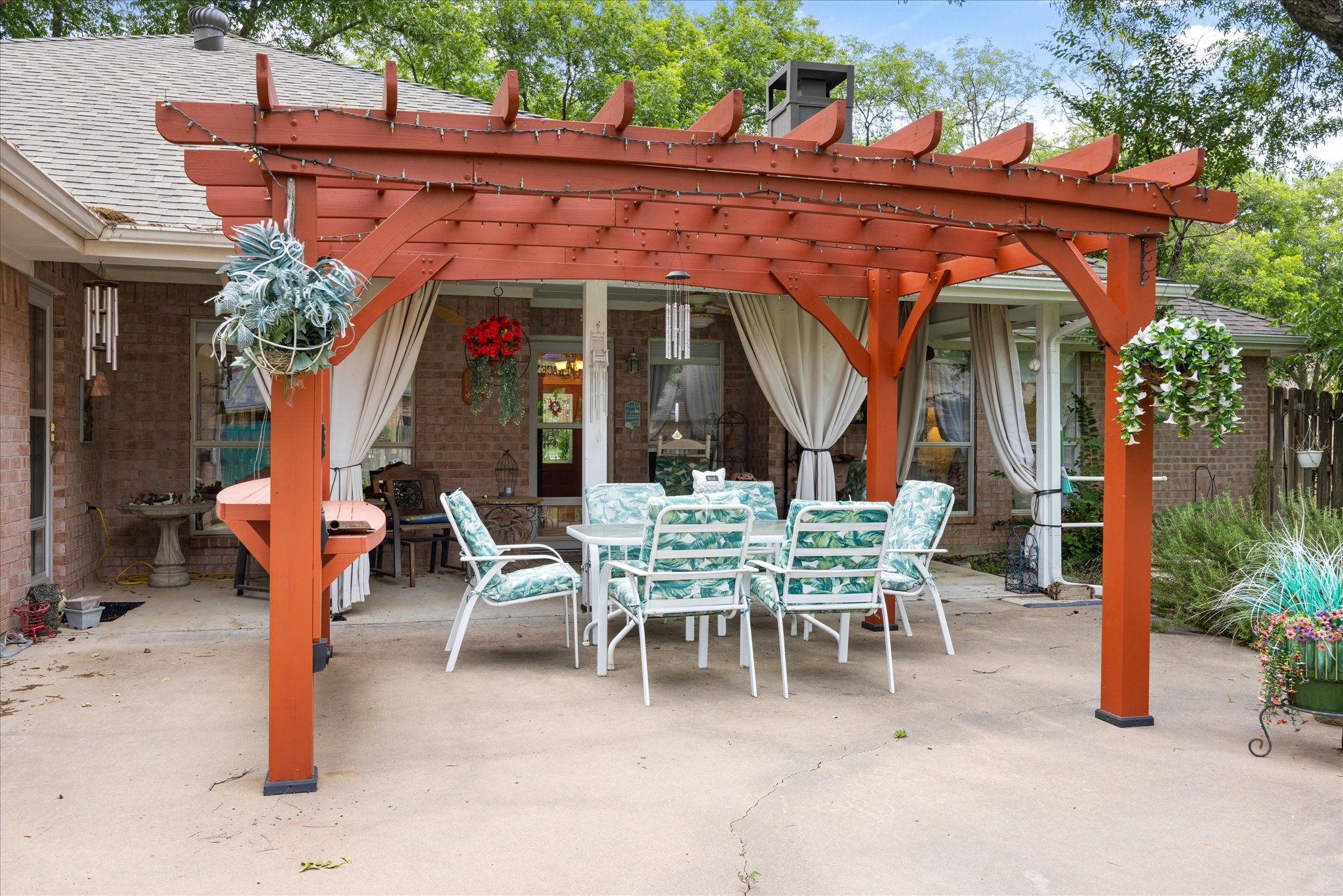 8912 Green Leaves Drive Granbury TX 76049