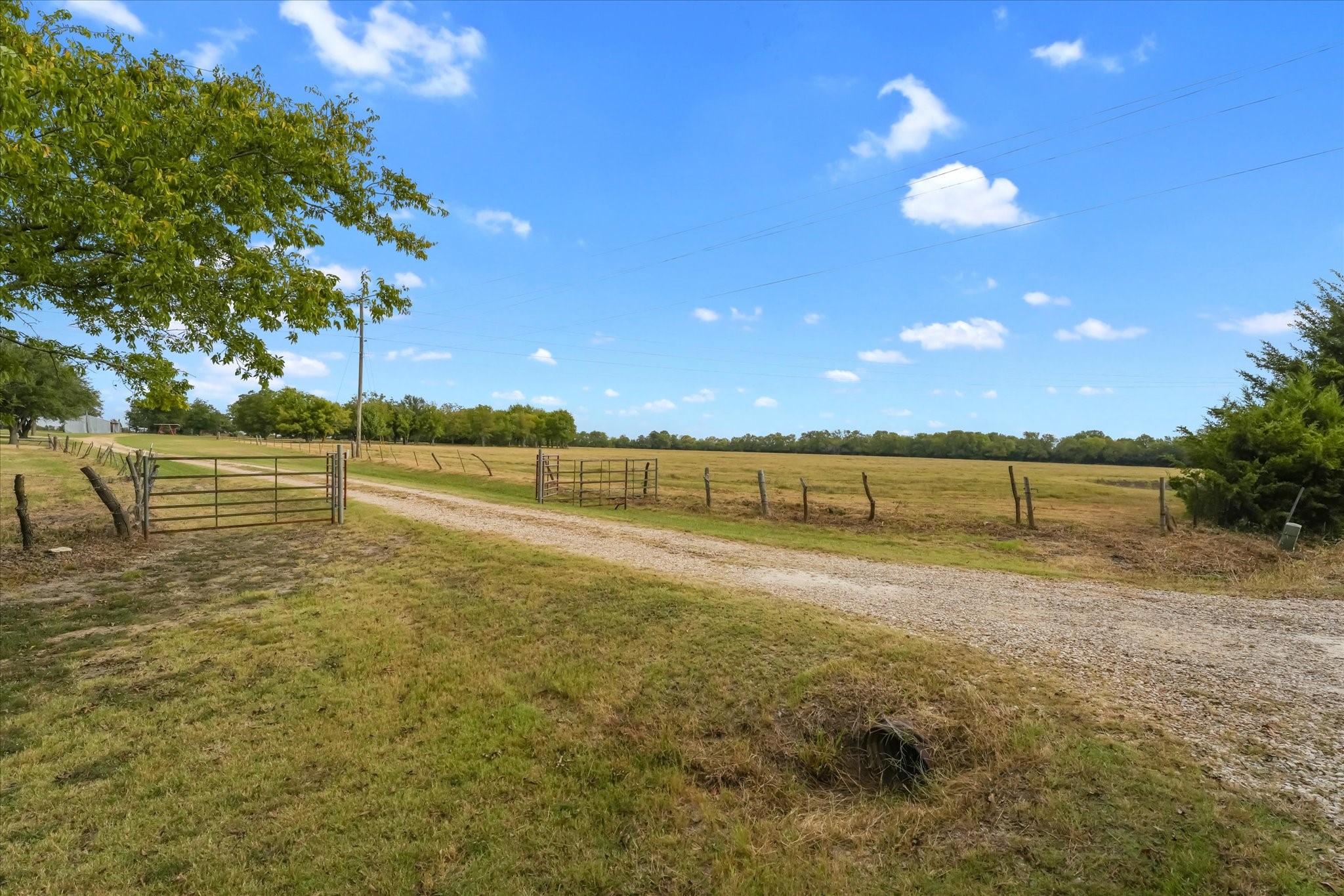 1454 County Road 4120 Bonham TX 75418
