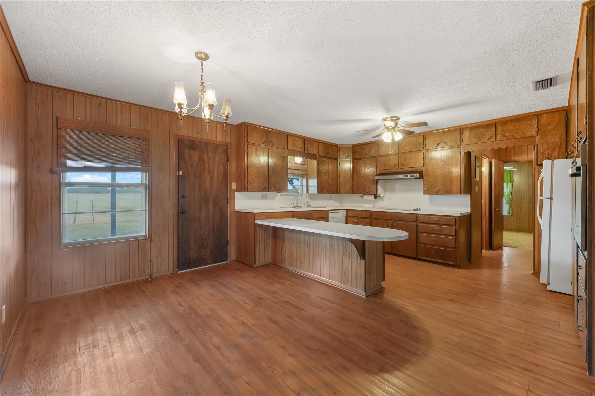 1454 County Road 4120 Bonham TX 75418