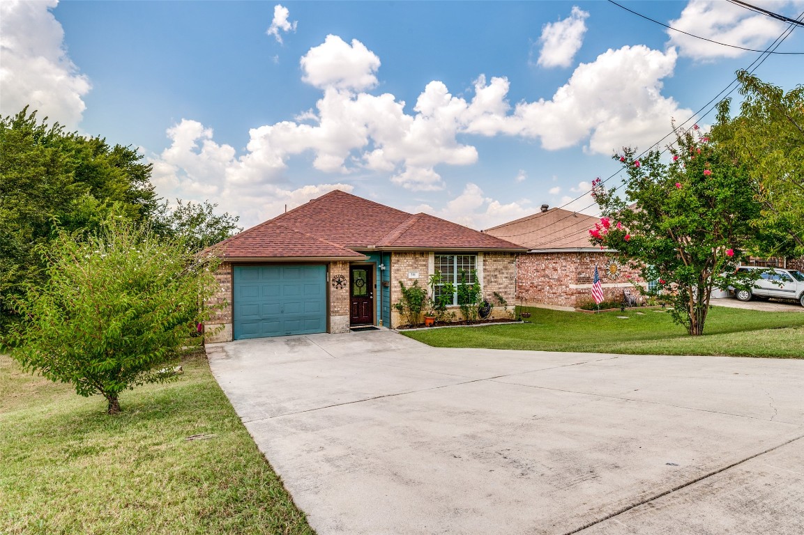 501 NW 18th Street Grand Prairie TX 75050