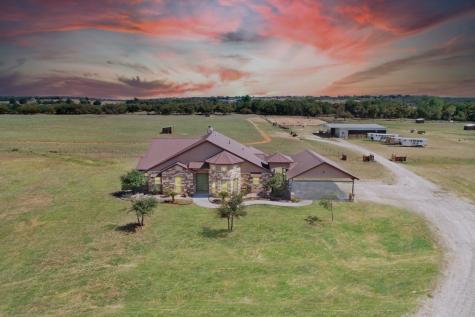 655 County Road 431 Stephenville TX 76401