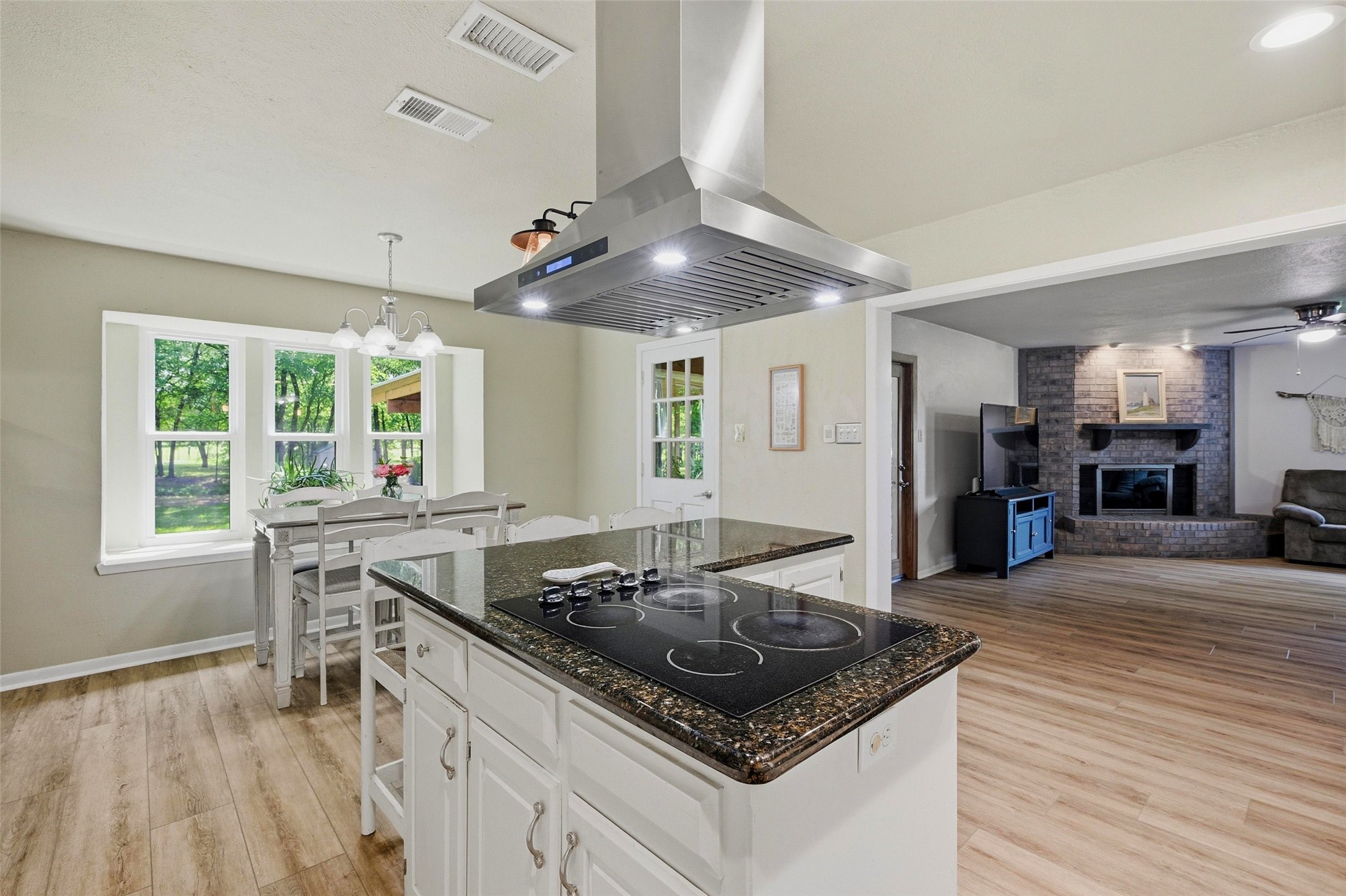 522 High Country Road Sherman TX 75092