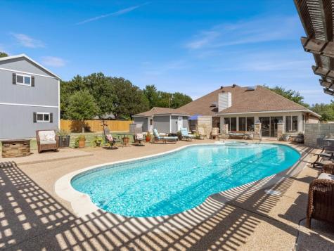 506 Aqua Vista Drive Granbury TX 76049