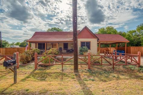 401 N Spears Street Alvarado TX 76009