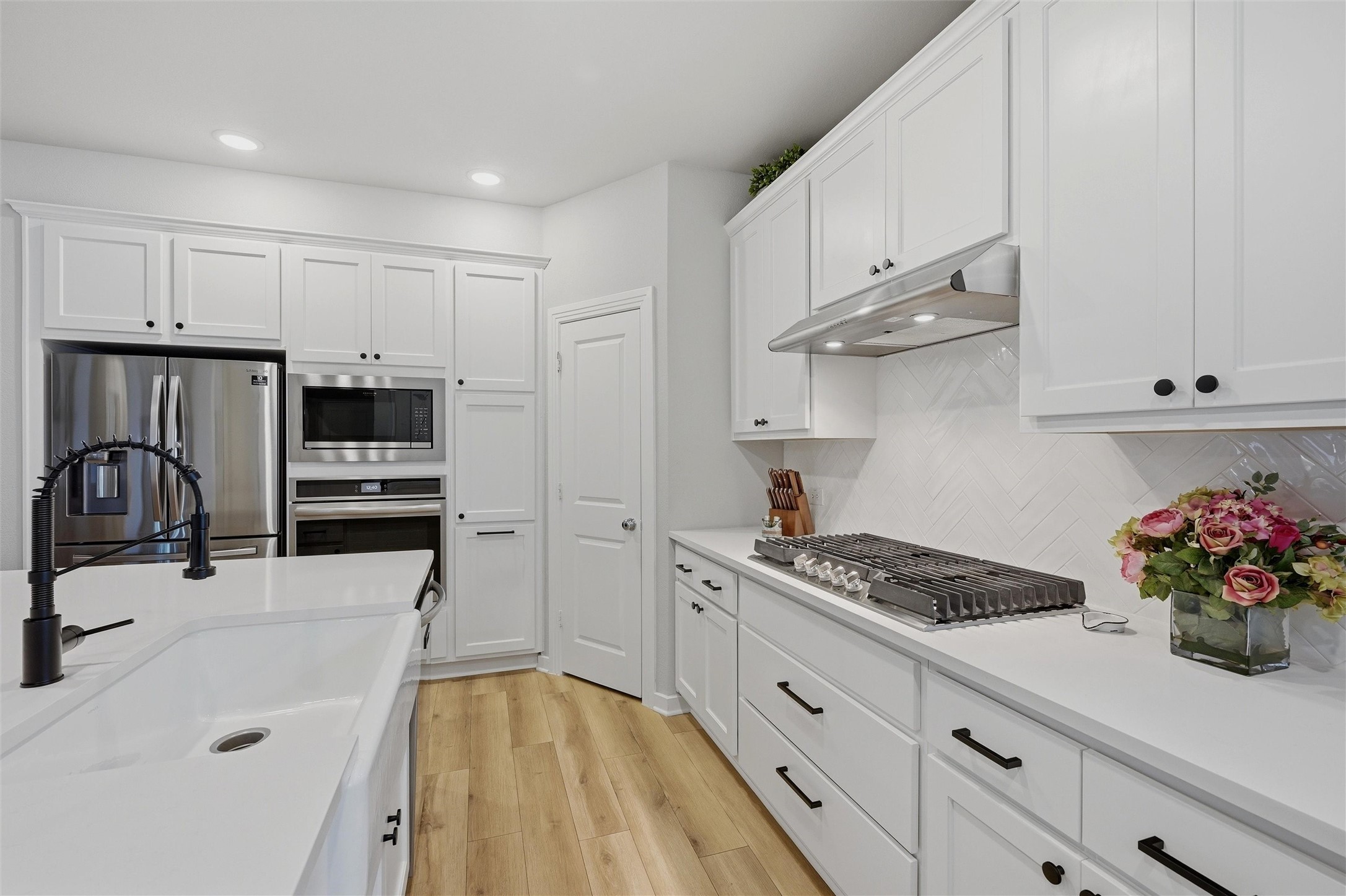 3913 Southbend Drive Denison TX 75020