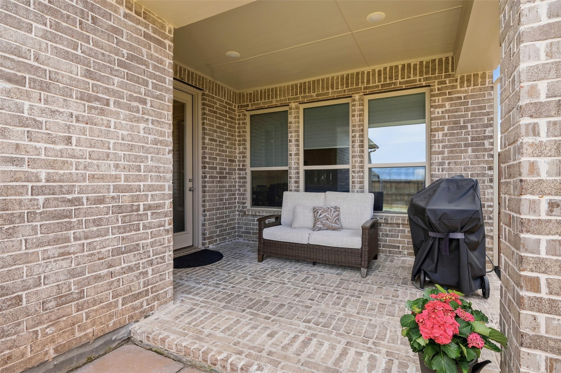 3913 Southbend Drive Denison TX 75020