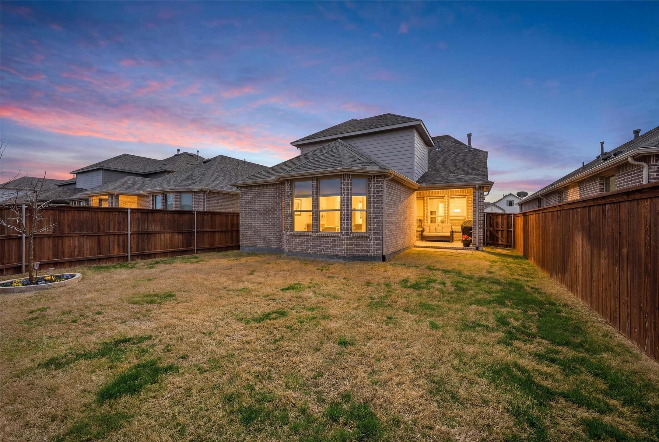 3913 Southbend Drive Denison TX 75020