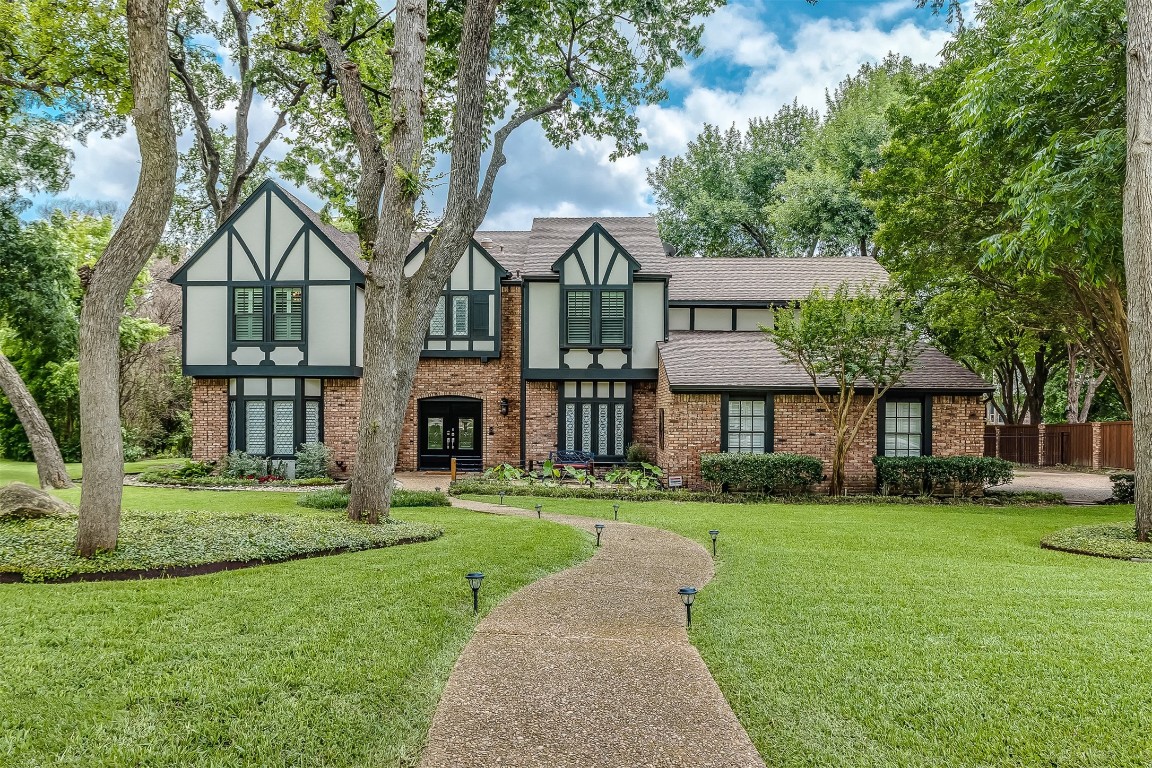 2203 Forest Creek Mckinney TX 75072