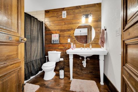 111 Mckenzie Street Waxahachie TX 75165