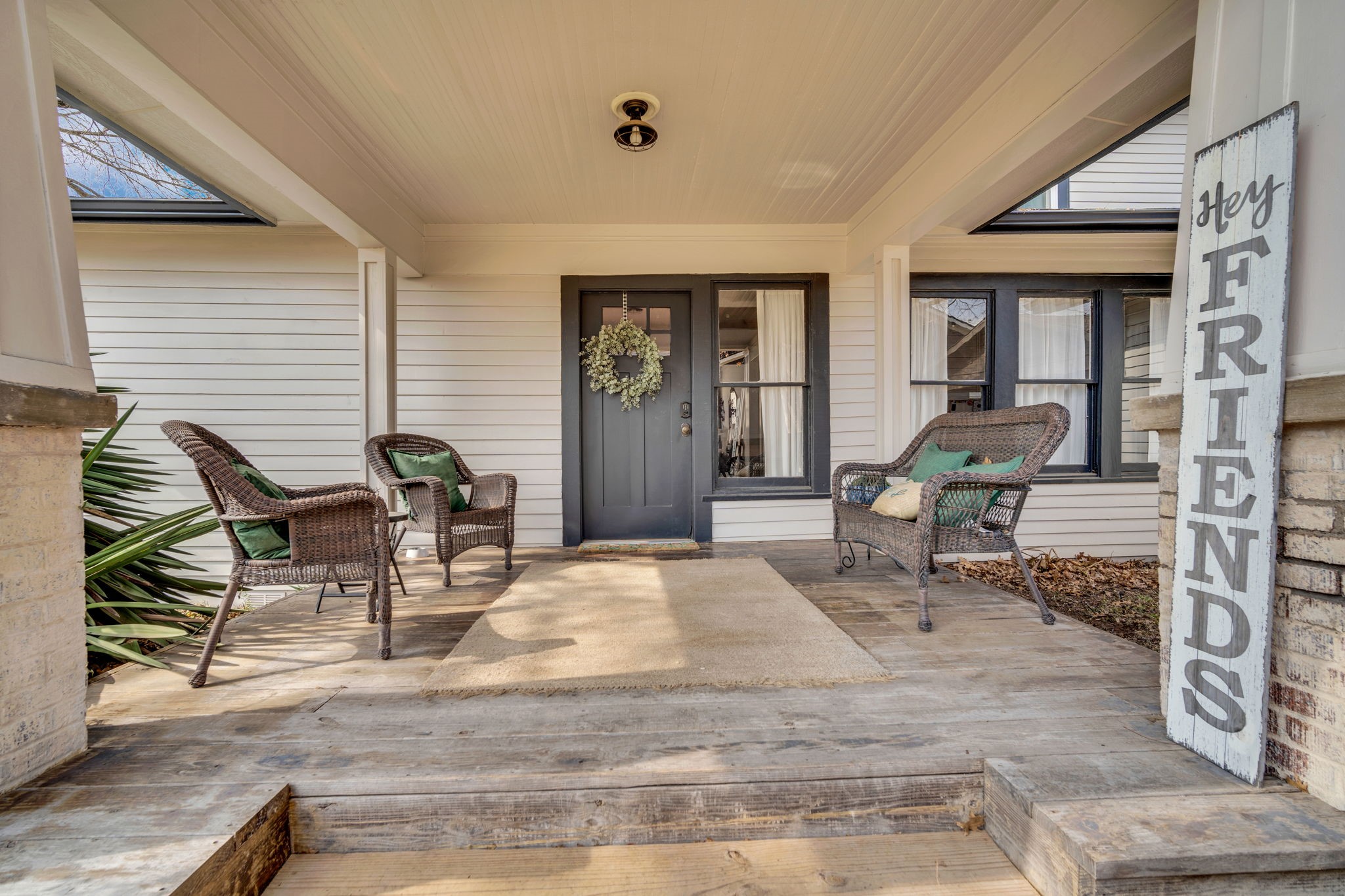 111 Mckenzie Street Waxahachie TX 75165