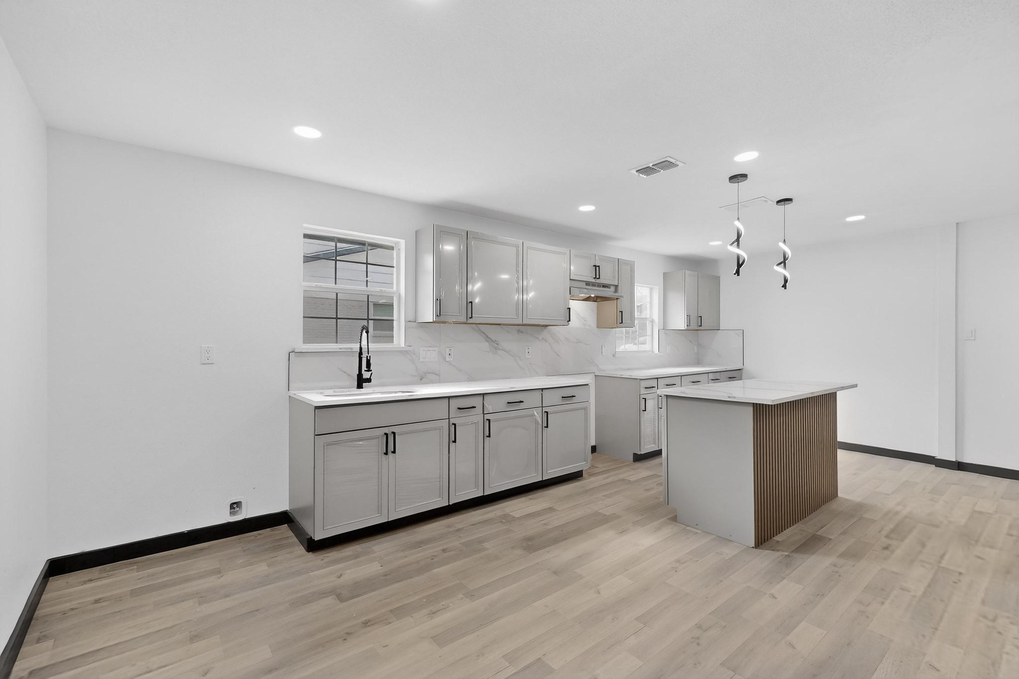 11360 Drummond Drive Dallas TX 75228
