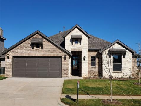 512 Ramon Street Burleson TX 76028