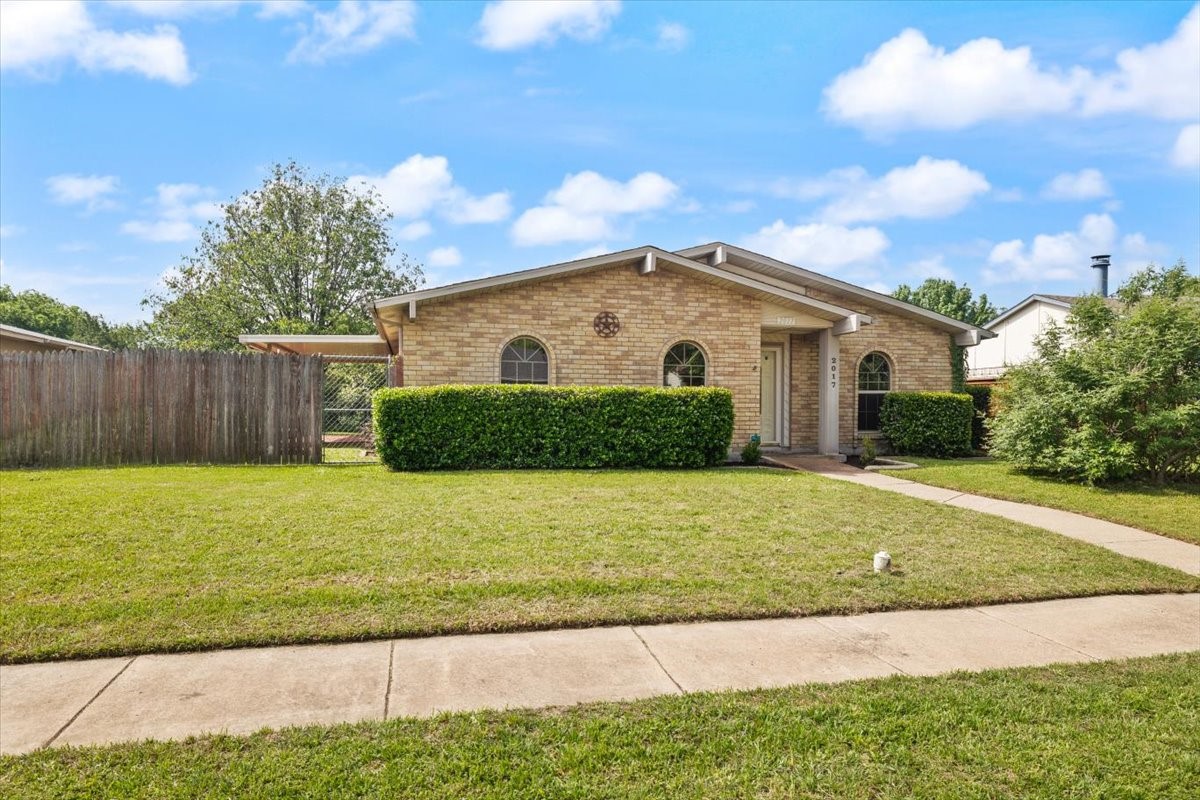 2017 Montana Trail Grand Prairie TX 75052