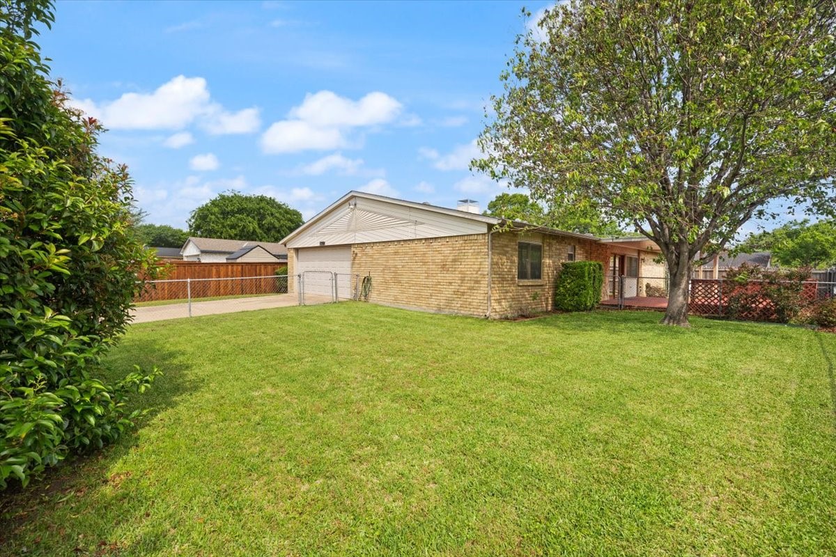 2017 Montana Trail Grand Prairie TX 75052