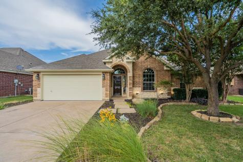 908 Robbins Way Saginaw TX 76179