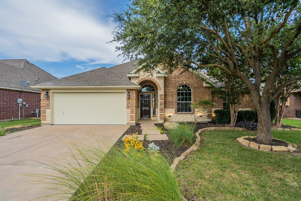908 Robbins Way Saginaw TX 76179