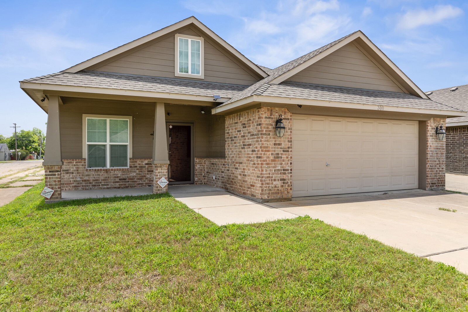 300 N Bermuda Street Lacy Lakeview TX 76705