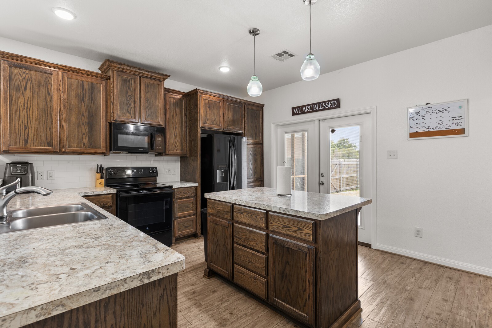 300 N Bermuda Street Lacy Lakeview TX 76705