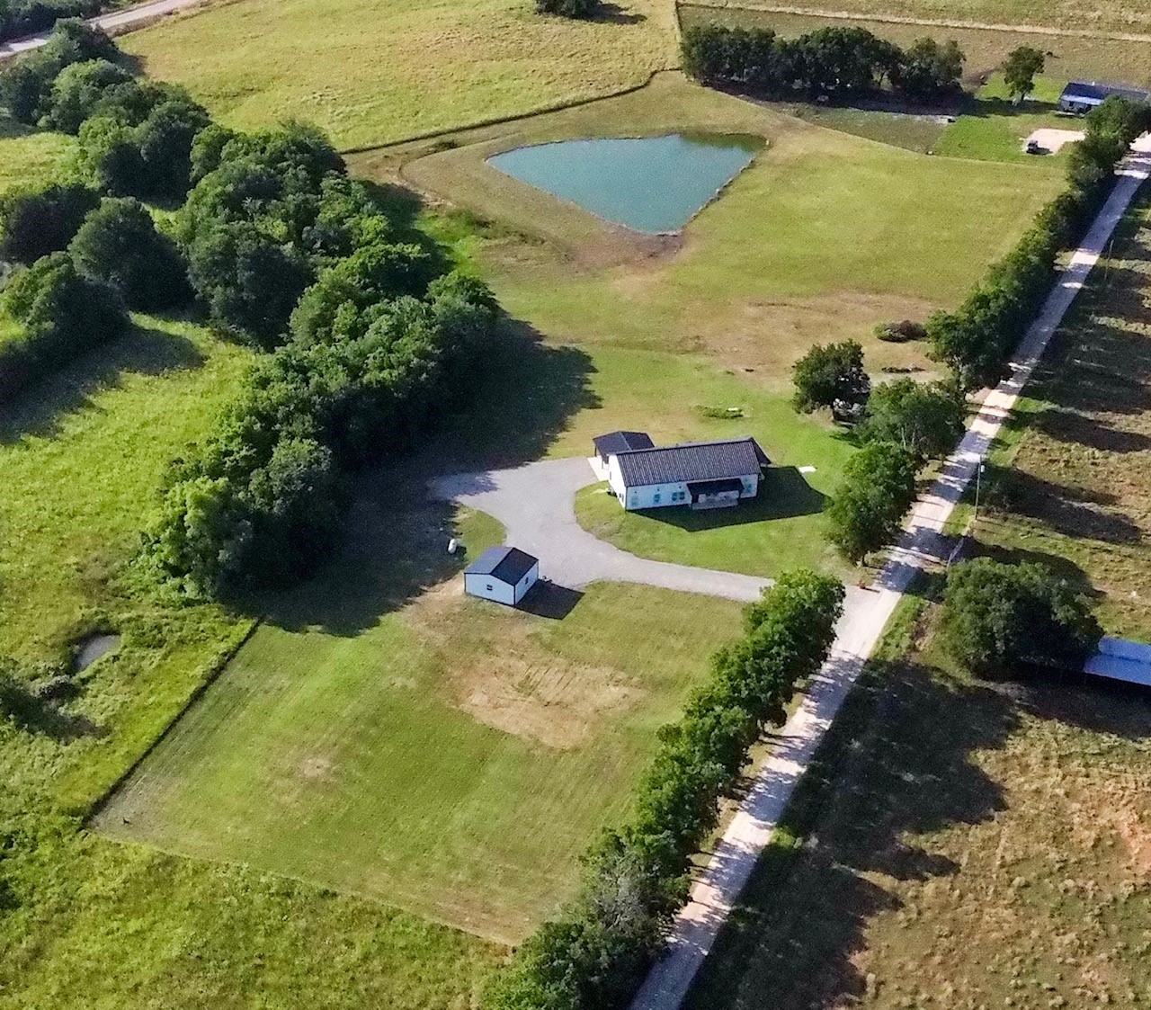 595 County Road 2870 Honey Grove TX 75446