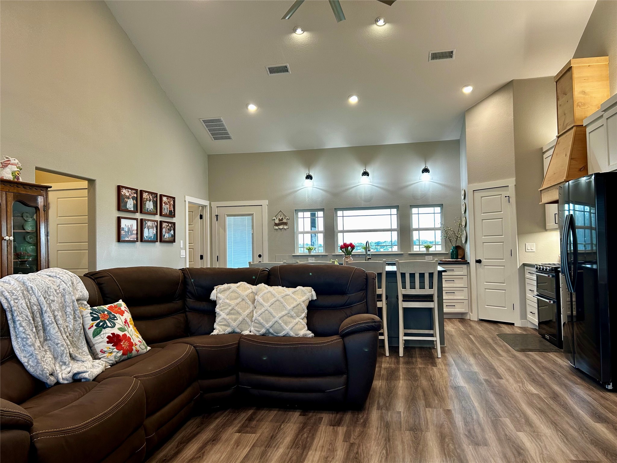 595 County Road 2870 Honey Grove TX 75446