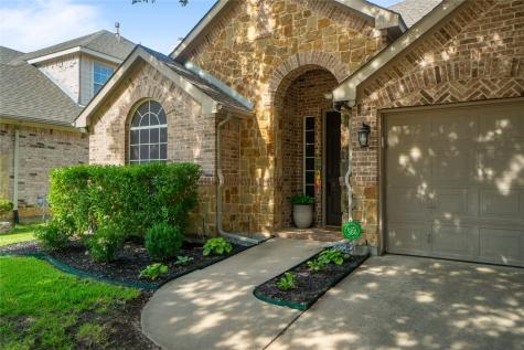6836 Landing Drive Grand Prairie TX 75054