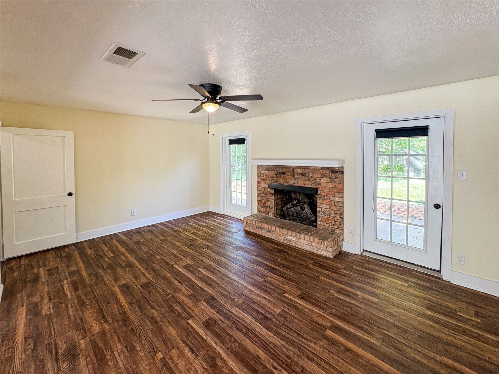 367 Pecan Street Van TX 75790