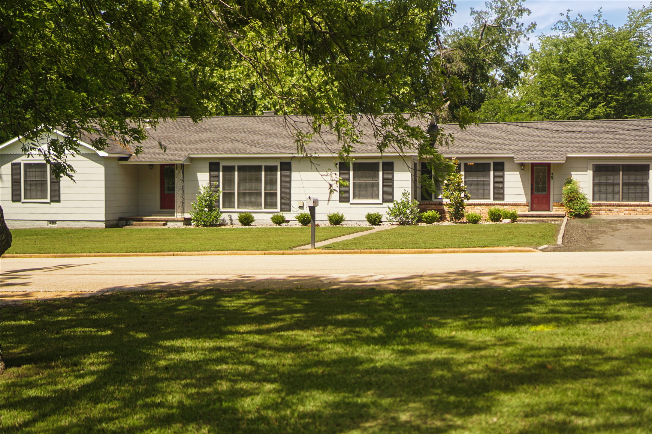 367 Pecan Street Van TX 75790