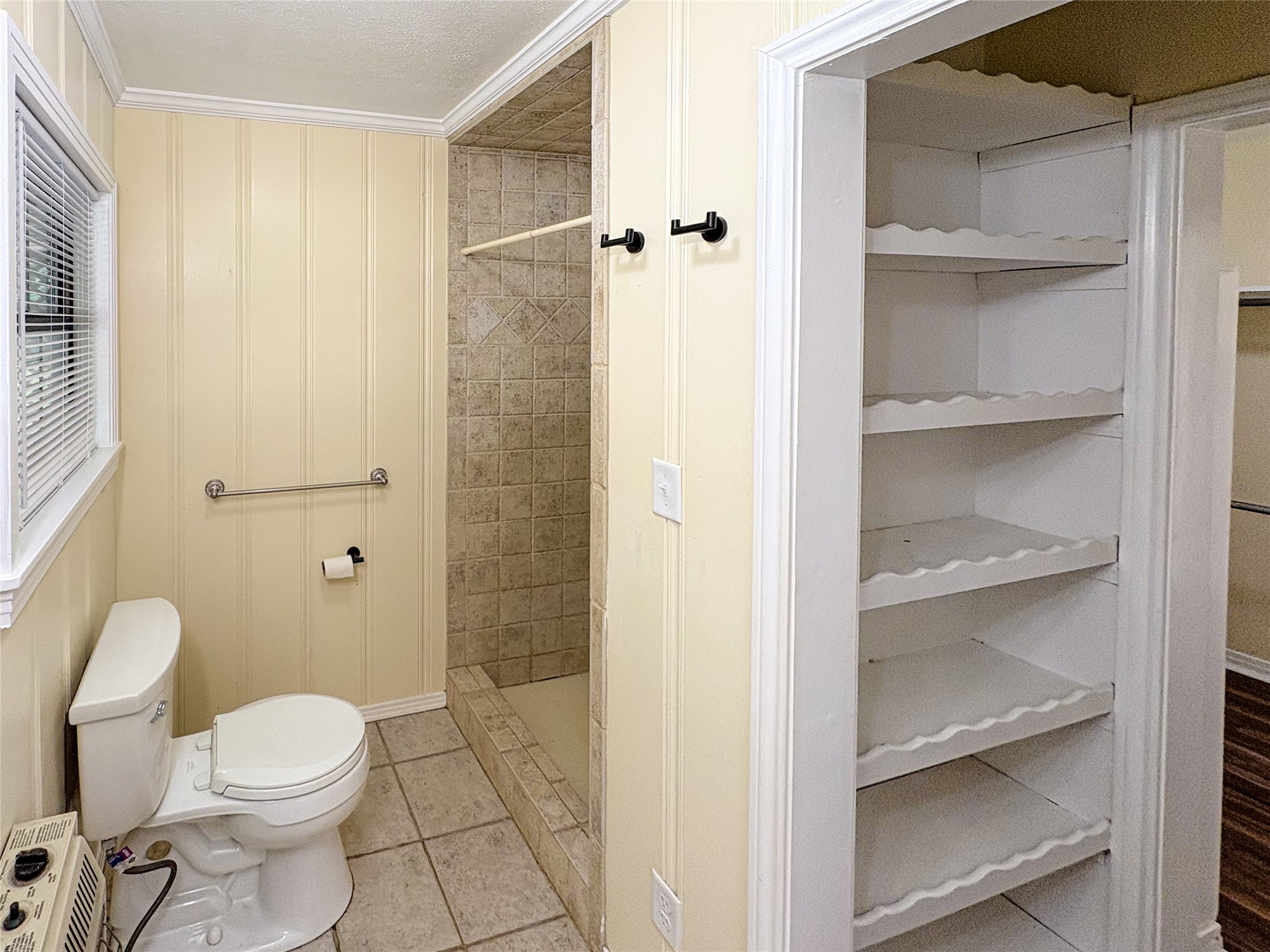 367 Pecan Street Van TX 75790