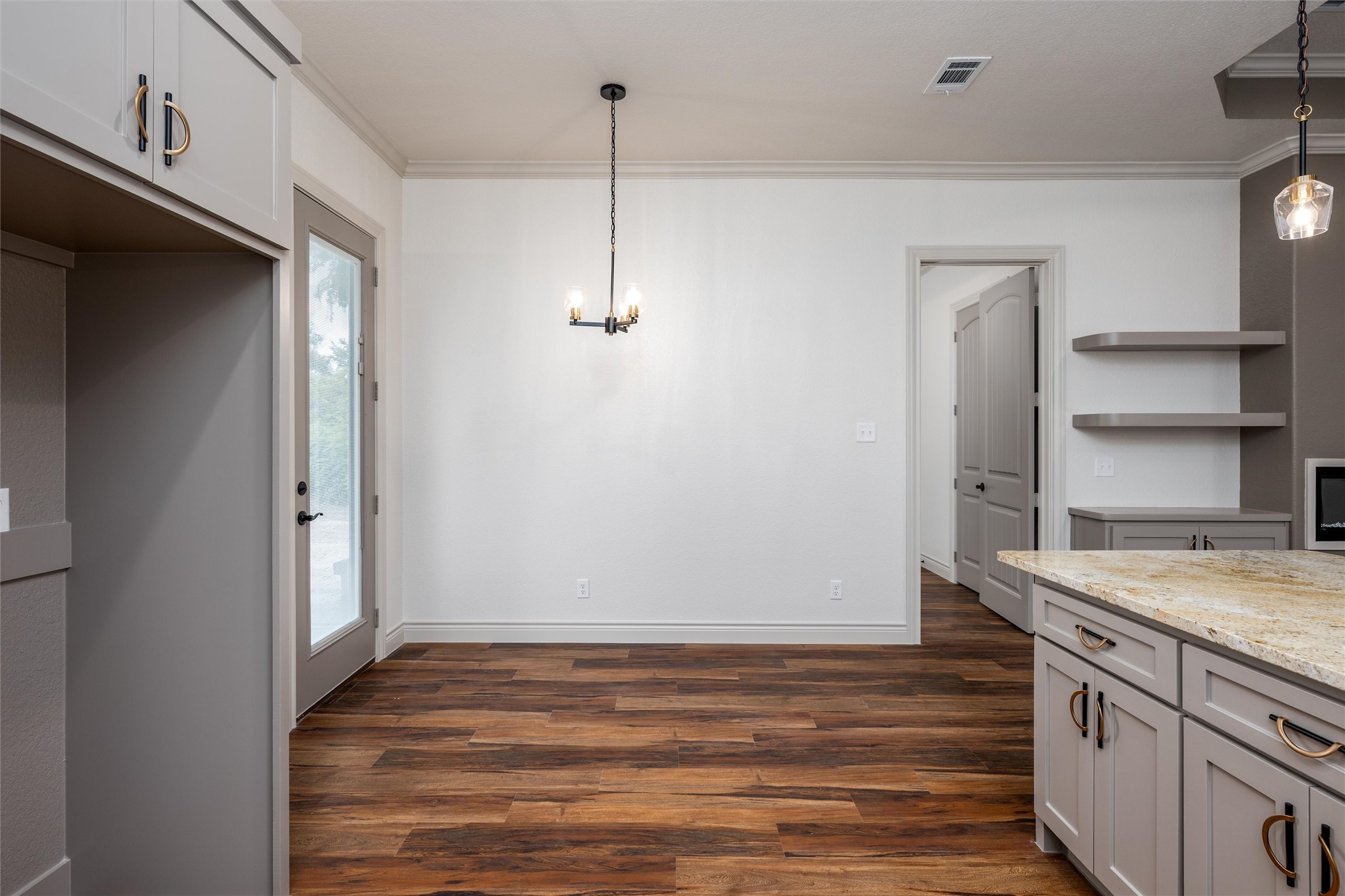 595 Kontiki Drive Tool TX 75143