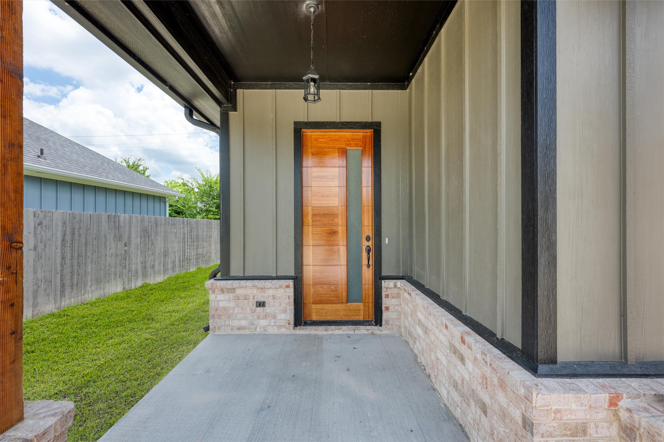 595 Kontiki Drive Tool TX 75143