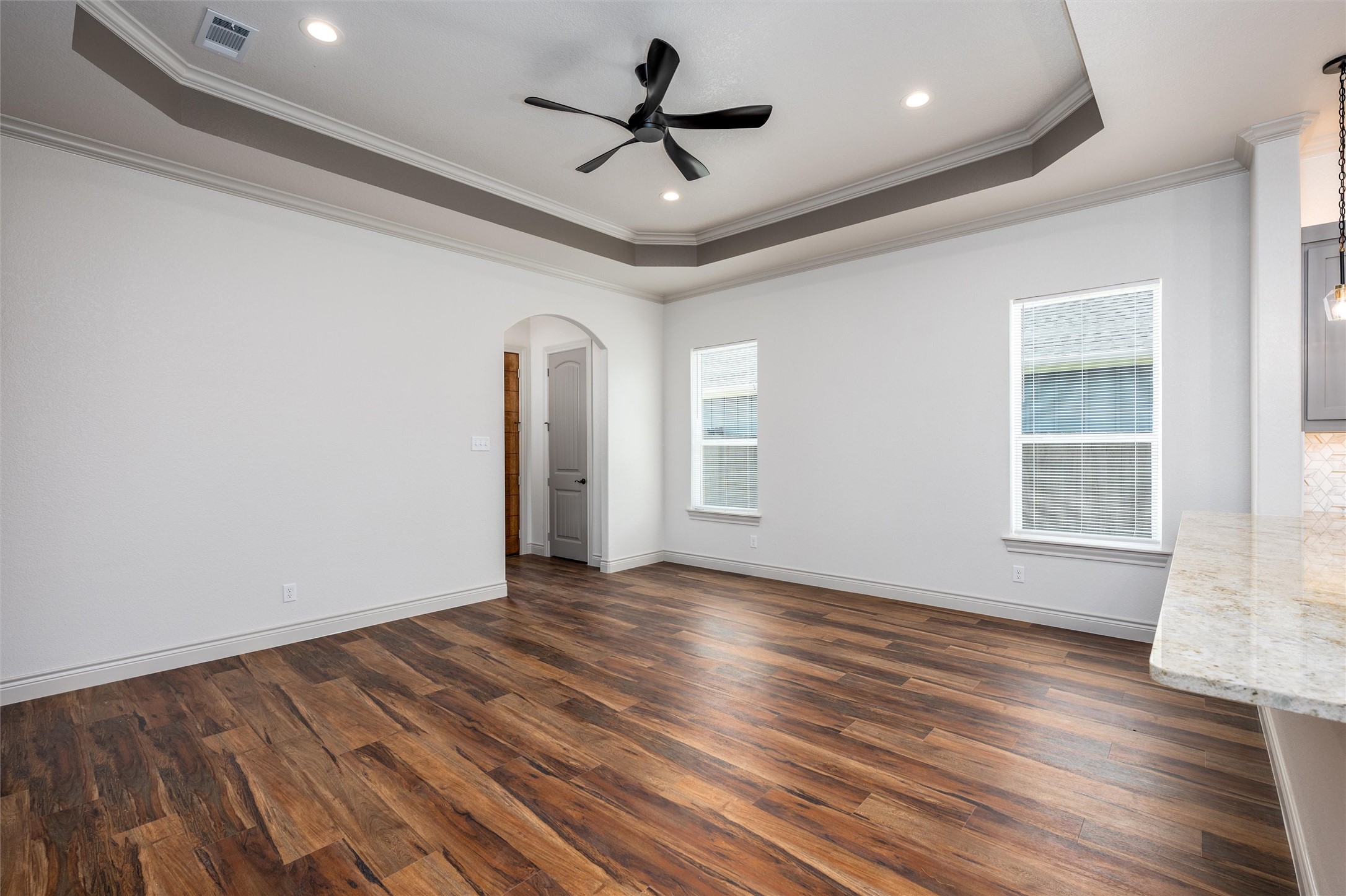 595 Kontiki Drive Tool TX 75143