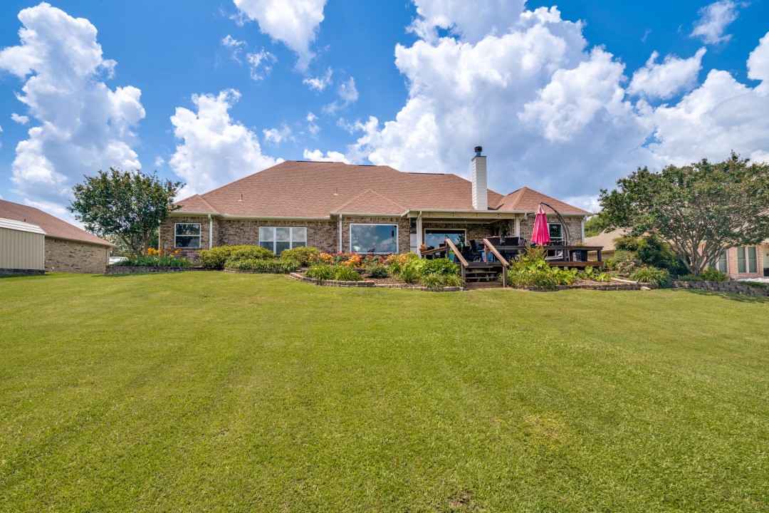 305 Rs County Road 3390 Emory TX 75440