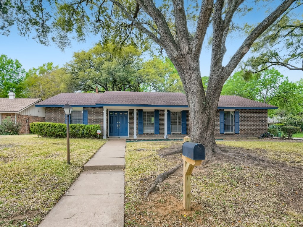 700 Buffalo Drive Arlington TX 76013