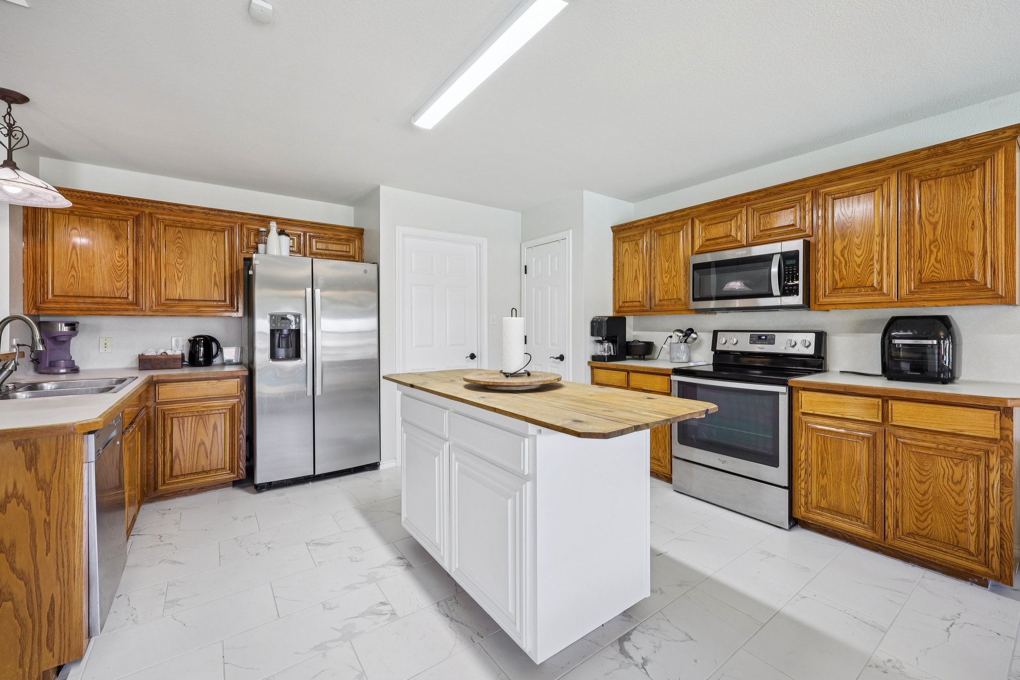 1325 Lake Shore Drive Crowley TX 76036
