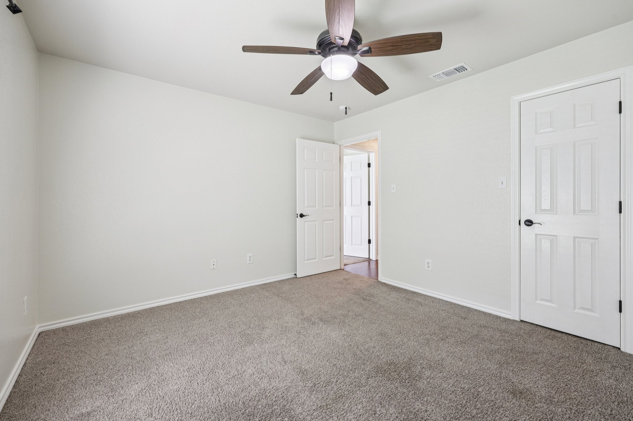 1325 Lake Shore Drive Crowley TX 76036