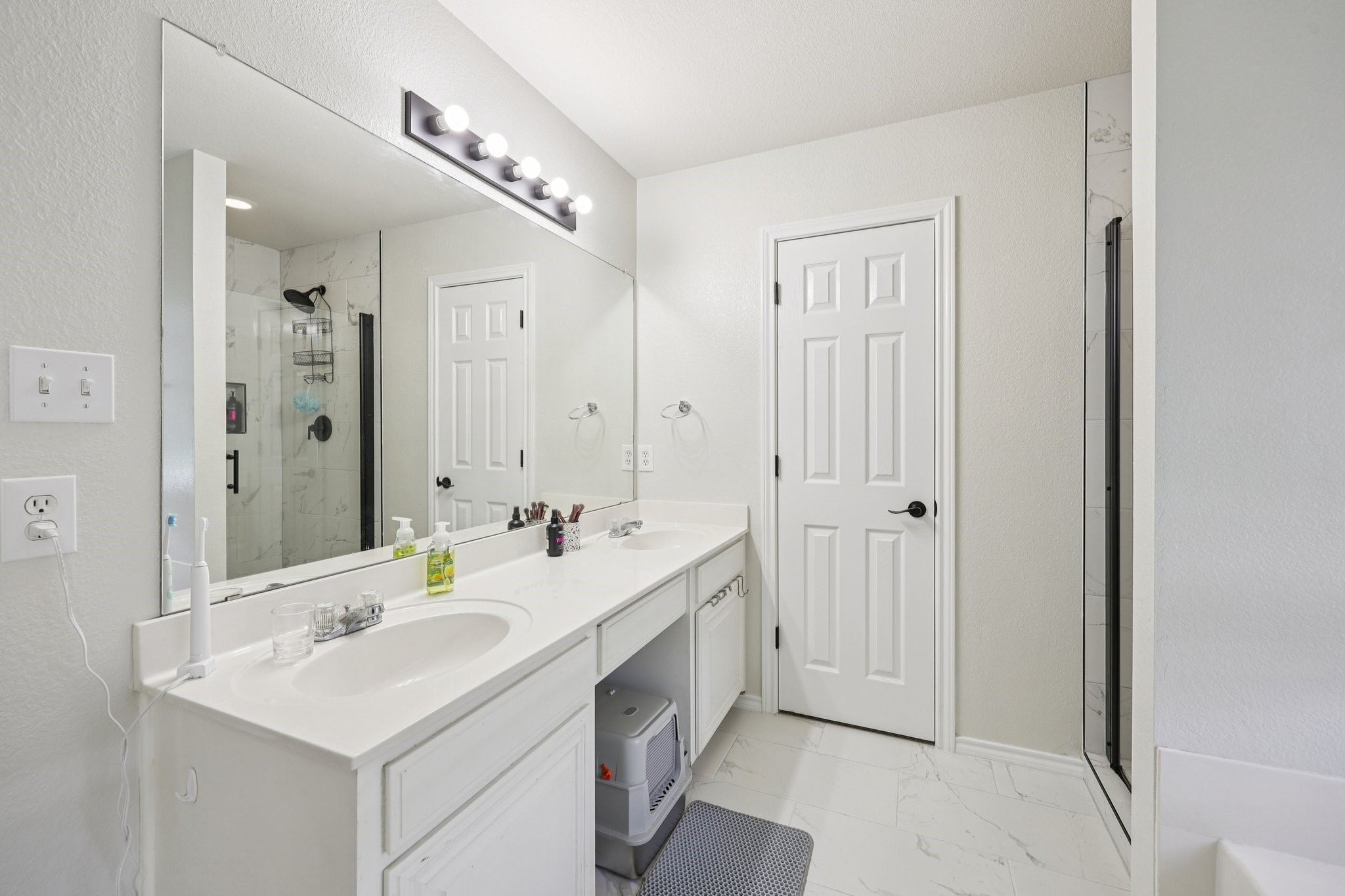 1325 Lake Shore Drive Crowley TX 76036