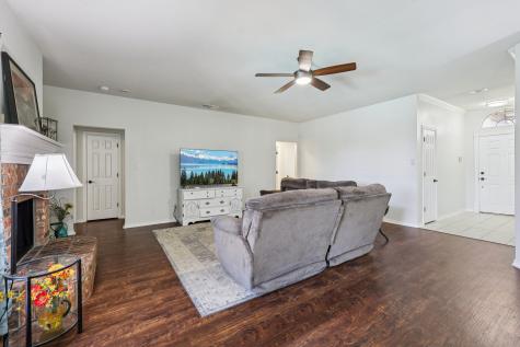 1325 Lake Shore Drive Crowley TX 76036
