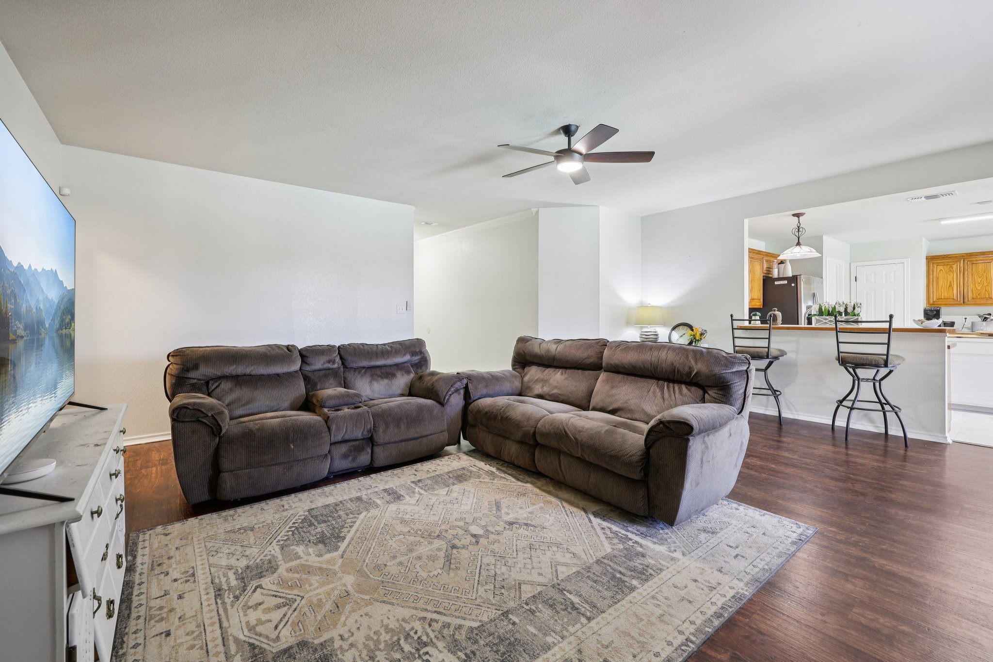 1325 Lake Shore Drive Crowley TX 76036