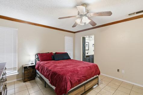 5506 Grantmont Drive Arlington TX 76016