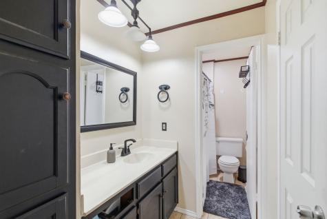 5506 Grantmont Drive Arlington TX 76016