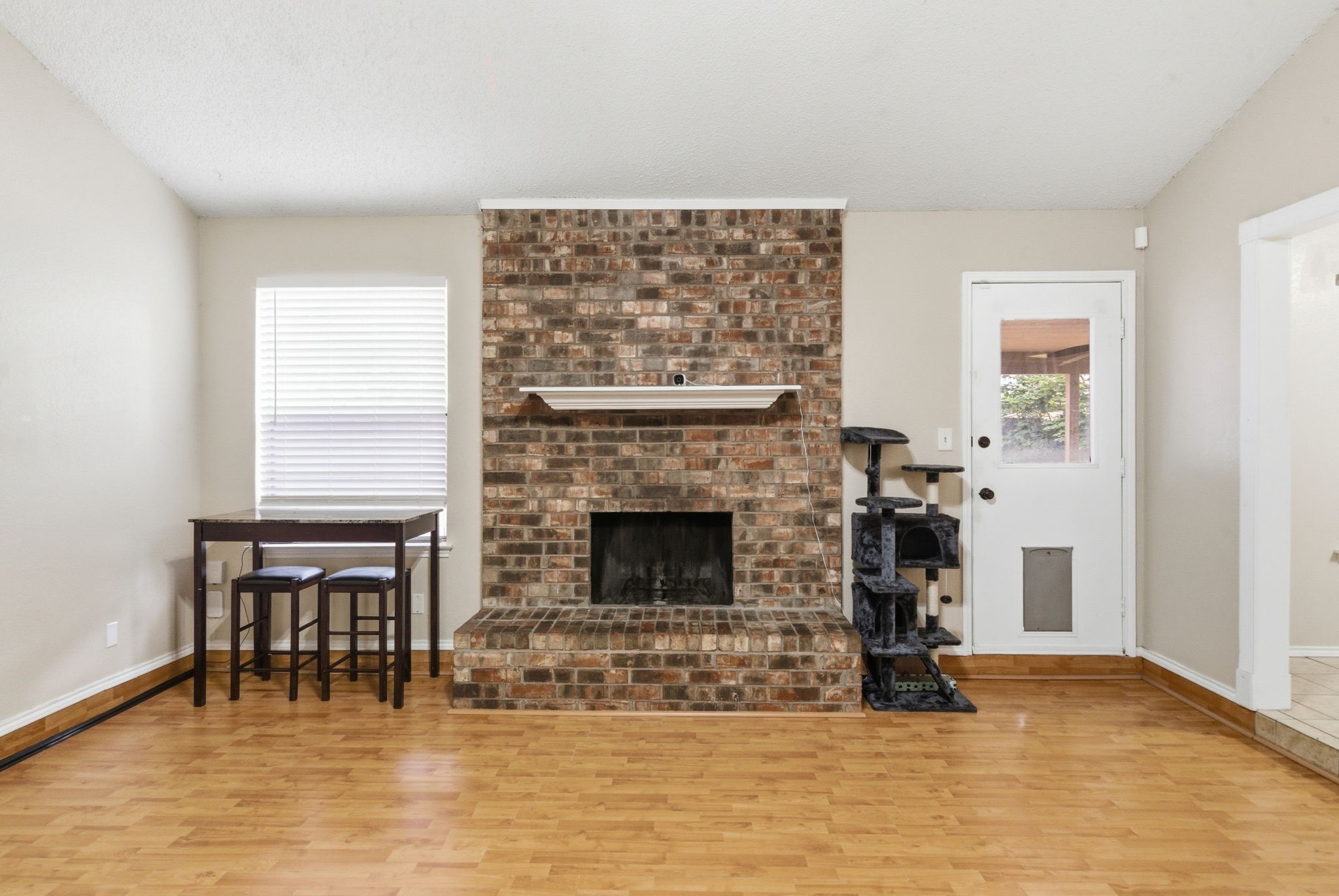5506 Grantmont Drive Arlington TX 76016